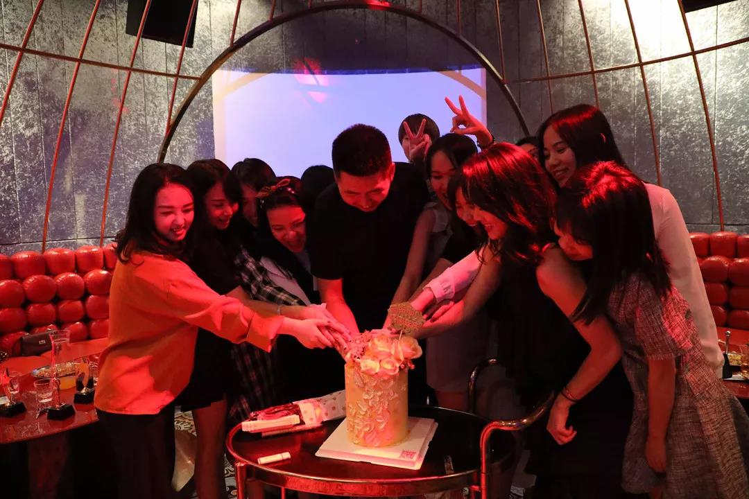 中庭網(wǎng)絡(luò)部三周年丨夢之隊，此情待續(xù)