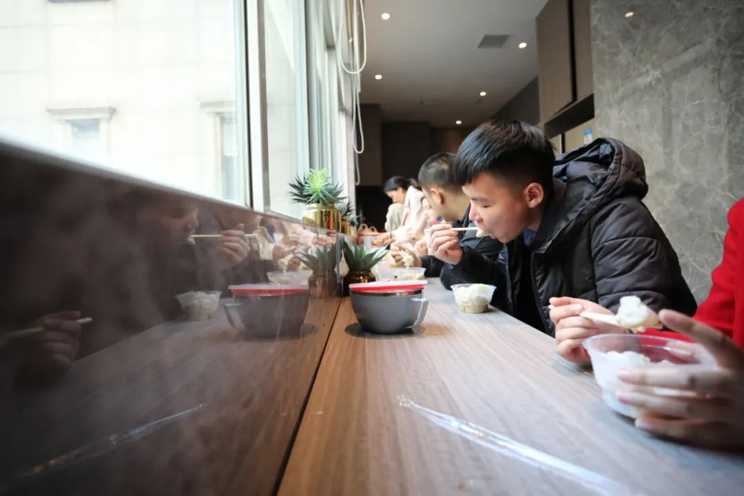 冬至丨溫暖如約而至，平安順遂！